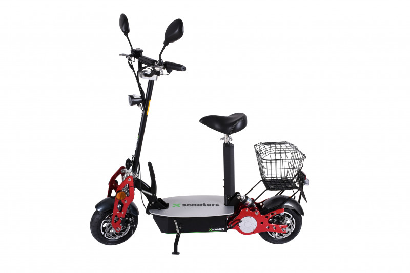 Elektrická koloběžka XR03 48V 1800W černá