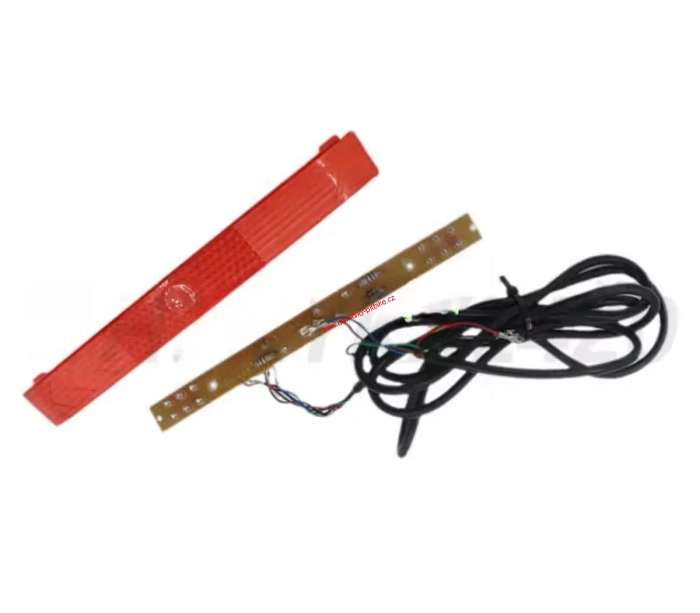 Zadní světlo pro elektrokoloběžku Chopper s blinkry