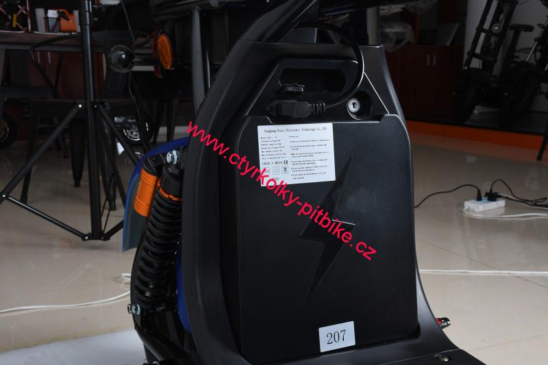 Elektrokoloběžka Chopper XR05 RZ červená